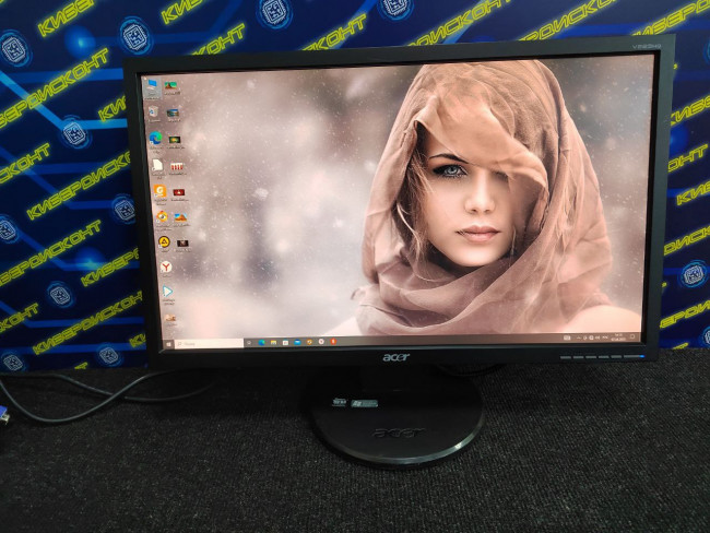 Монитор 22" Acer V223HQ (VGA)