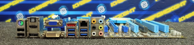 Материнская плата Asus P8Z77-V LE 1155 cокет