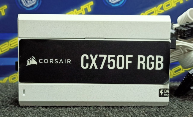 Блок питания Corsair CX750F RGB Блок питания Corsair CX750F RGB