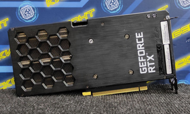 Видеокарта Palit GeForce RTX 3050 Dual 8GB Видеокарта Palit GeForce RTX 3050 Dual 8GB