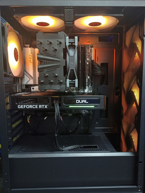 Игровой системный блок (R5 7600X, 16GB, SSD512GB, HDD2TB, RTX 5060 8GB) Игровой системный блок (R5 7600X, 16GB, SSD512GB, HDD2TB, RTX 5060 8GB)