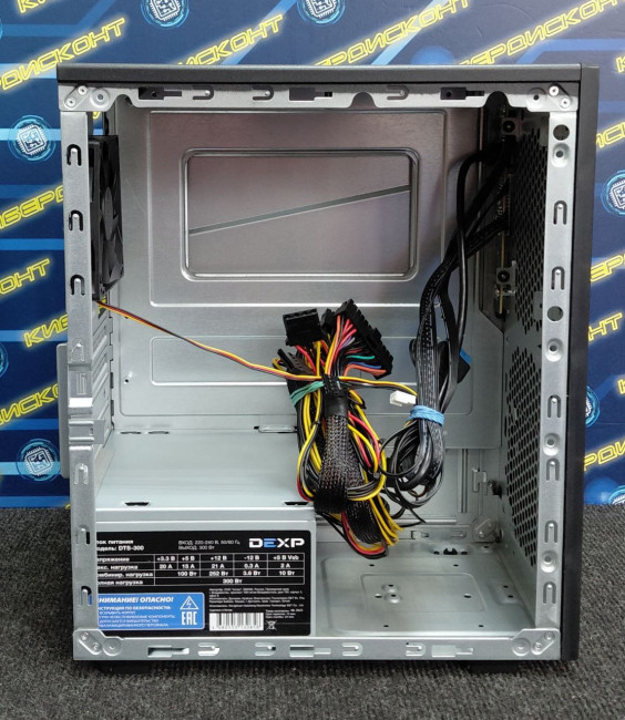 Корпус DEXP Atlas + БП DEXP 300W Корпус DEXP Atlas + БП DEXP 300W