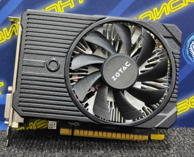 Видеокарта Zotac GeForce GTX 1050 2GB Видеокарта Zotac GeForce GTX 1050 2GB