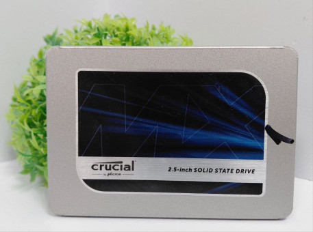 SSD-накопитель Crucial MX500 250GB SSD-накопитель Crucial MX500 250GB