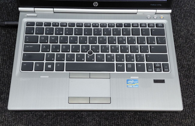 Ноутбук HP EliteBook 2570p 12.5" (i5-3360M, 8GB, SSD 240GB, Intel HD) Ноутбук HP EliteBook 2570p 12.5" (i5-3360M, 8GB, SSD 240GB, Intel HD)
