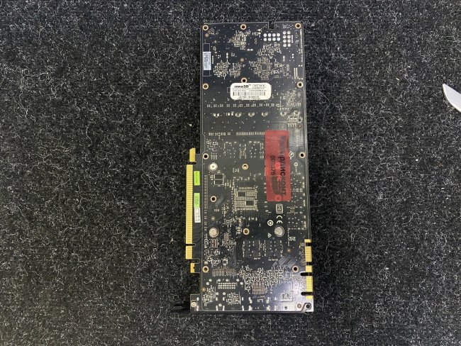 Видеокарта Inno3D GeForce GTX 1070 8GB Видеокарта Inno3D GeForce GTX 1070 8GB
