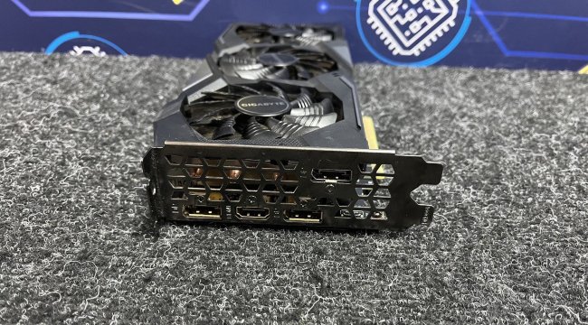 Видеокарта Gigabyte GeForce RTX 2060 Gaming OC Pro 6GB Видеокарта Gigabyte GeForce RTX 2060 Gaming OC Pro 6GB