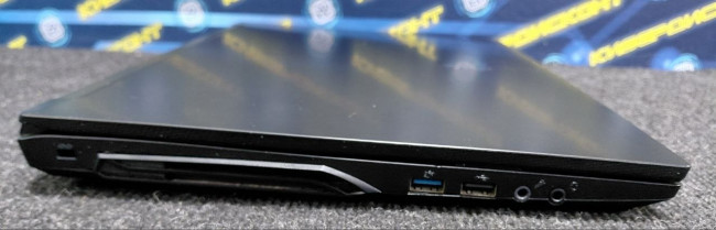 Ноутбук Firebat NH55EJA 15.6" (R5 5600H, 16GB, SSD512, RTX3050 4GB) Ноутбук Firebat NH55EJA 15.6" (R5 5600H, 16GB, SSD512, RTX3050 4GB)