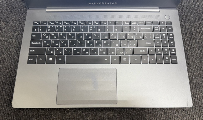 Ноутбук Machcreator ONE I5 15.6" (i5-1035G4, 16GB, SSD256, iUHD) Ноутбук Machcreator ONE I5 15.6" (i5-1035G4, 16GB, SSD256, iUHD)