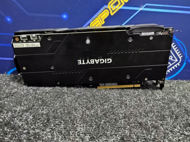 Видеокарта Gigabyte RTX 2070 Super Windforce OC 3X 8GB 