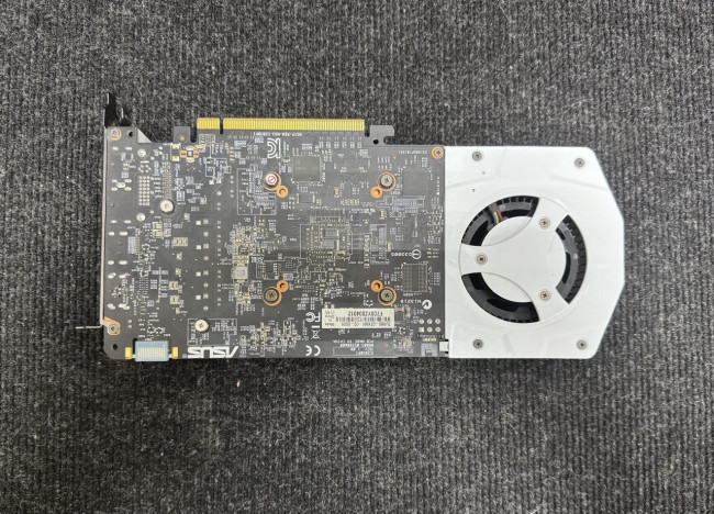 Видеокарта Asus GeForce GTX 960 2GB Видеокарта Asus GeForce GTX 960 2GB