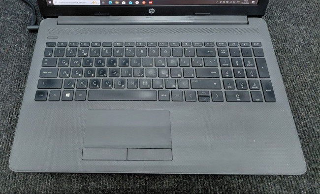 Ноутбук HP 255G7 (R5-3500U, 8GB, SSD256, Vega 8)