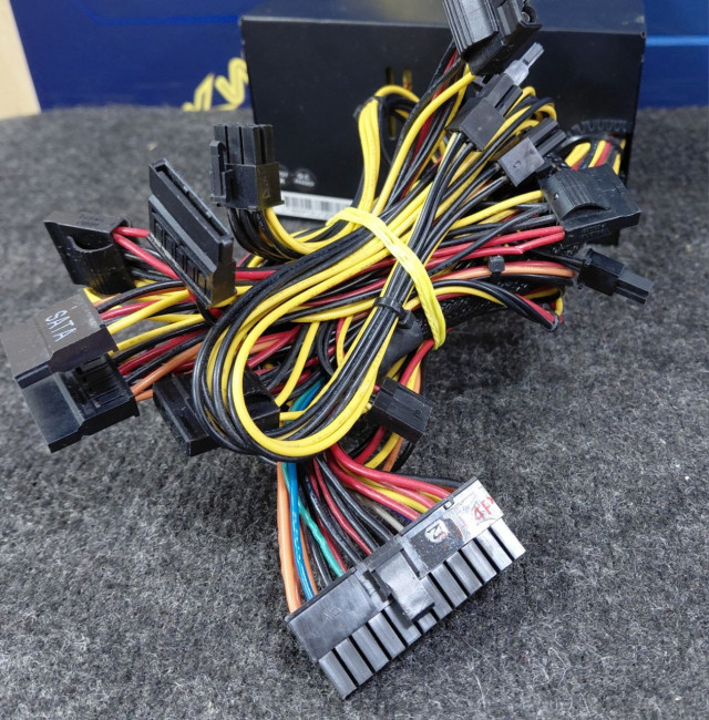 Блок питания Thermaltake LT-500AL2NL 500w 