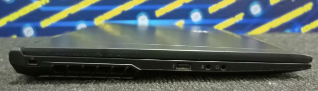 Игровой ноутбук Firebat T7A 17.3" (i7-11800H, 16GB, SSD512GB, RTX 3070 8GB) Игровой ноутбук Firebat T7A 17.3" (i7-11800H, 16GB, SSD512GB, RTX 3070 8GB)