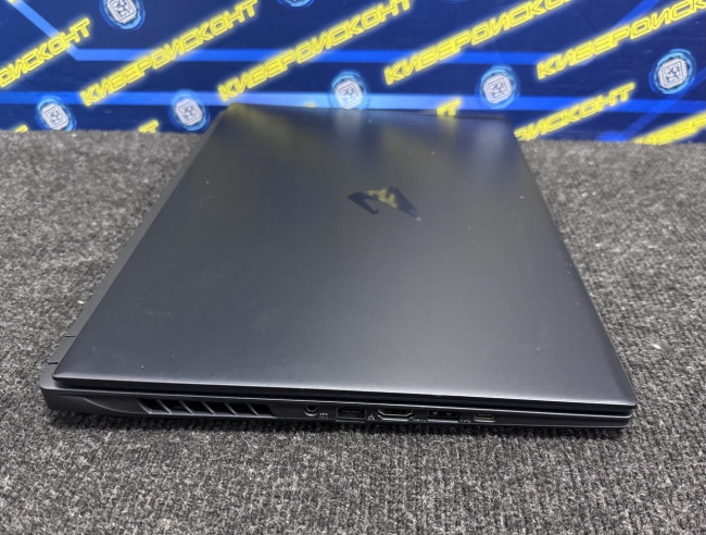 Ноутбук игровой Gigabyte Aorus 16X 9SG 16" (i7-13650HX, 16GB, SSD 1TB, RTX 4070 8GB)