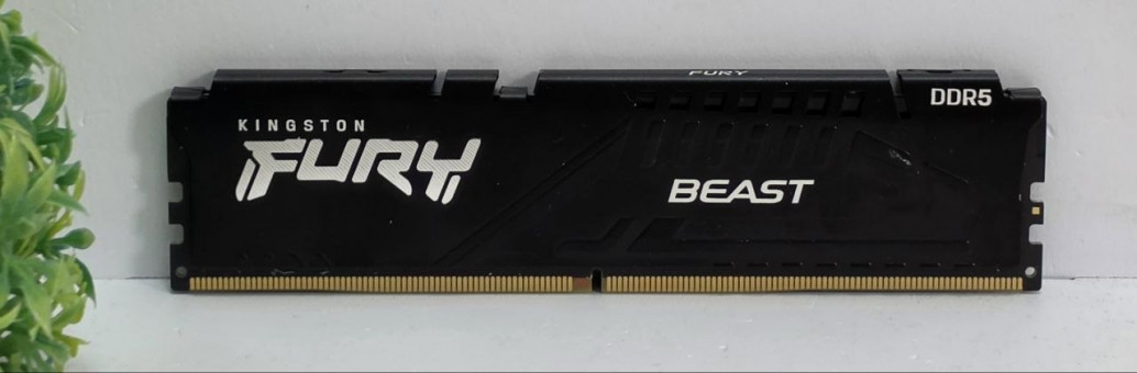 Оперативная память Kingston HyperX Fury (KF556C40BB-32) 32GB DDR5/5600Mhz Оперативная память Kingston HyperX Fury (KF556C40BB-32) 32GB DDR5/5600Mhz
