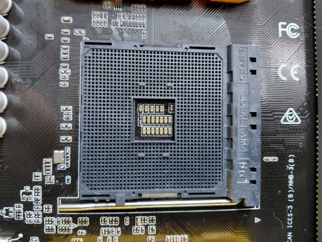 Материнская плата Asus Prime A320M-R AM4 сокет Материнская плата Asus Prime A320M-R AM4 сокет