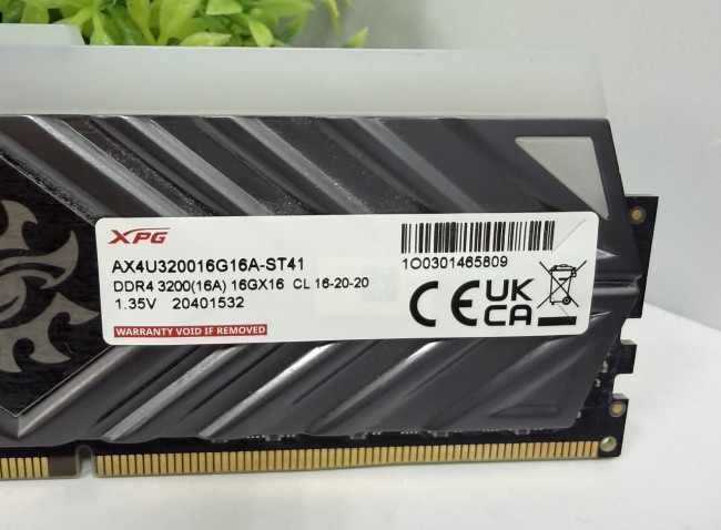 Оперативная память ADATA XPG SPECTRIX D41 RGB [AX4U320016G16A-ST41] 32GB(2x16GB)/DDR4/3200Mhz