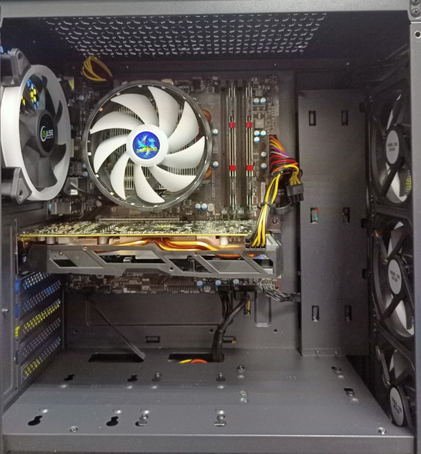 Игровой системный блок (R5-2600, 16GB, SSD240, 500GB, RX 580 8GB) Игровой системный блок (R5-2600, 16GB, SSD240, 500GB, RX 580 8GB)